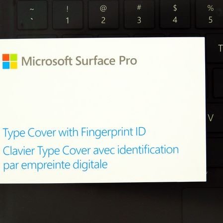 Microsoft Surface Pro Type Cover with Fingerprint ID Reader - Black (1755) - Image 3